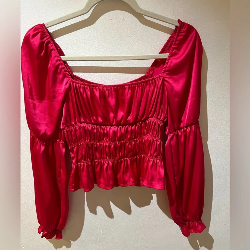 Pink satin top - Picture 1 of 3